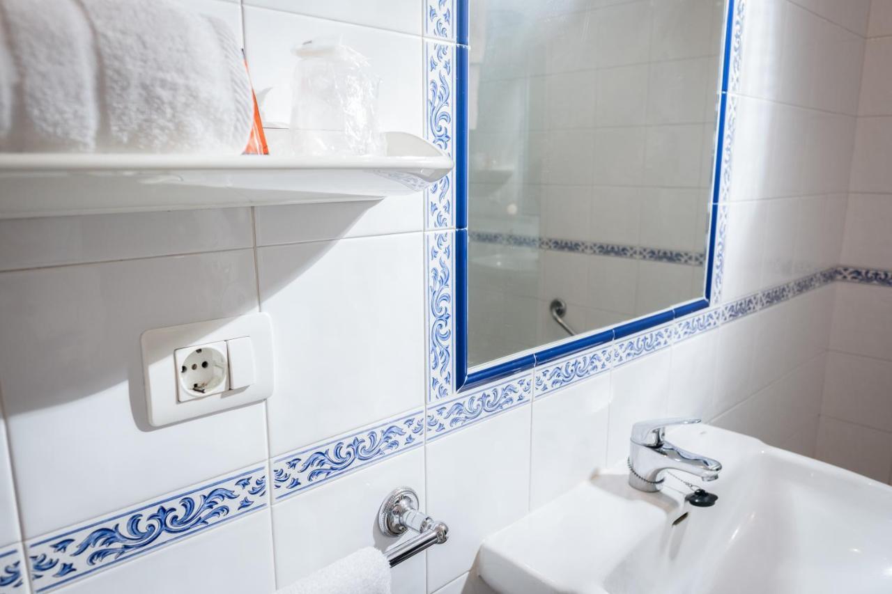 Balneario Hotel Davila Caldas De Reis Zewnętrze zdjęcie